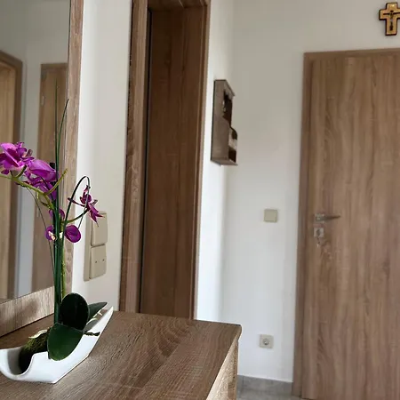 Stadt. Land. See. * Leipzig