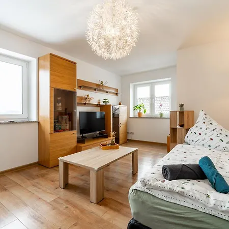 Stadt. Land. See. Λειψία