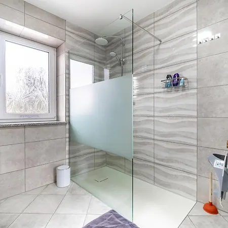 Διαμέρισμα Stadt. Land. See. *