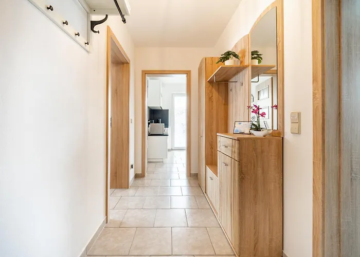 Stadt. Land. See. Lägenhet *