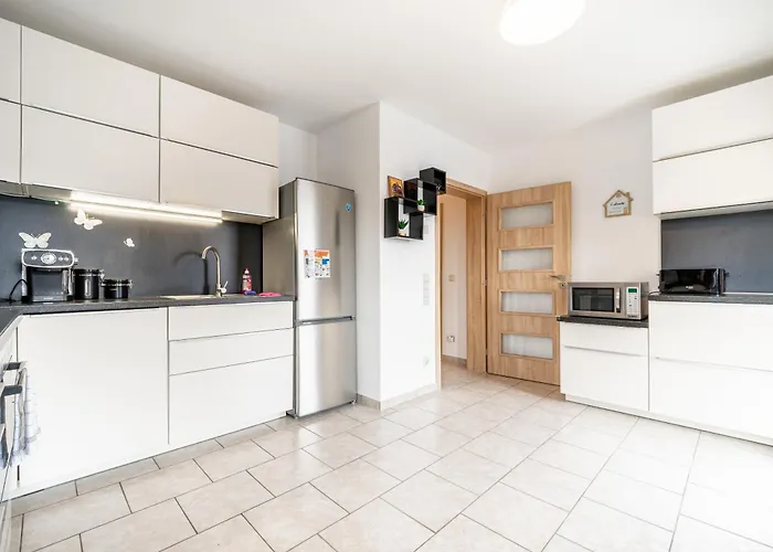 Lägenhet Stadt. Land. See.